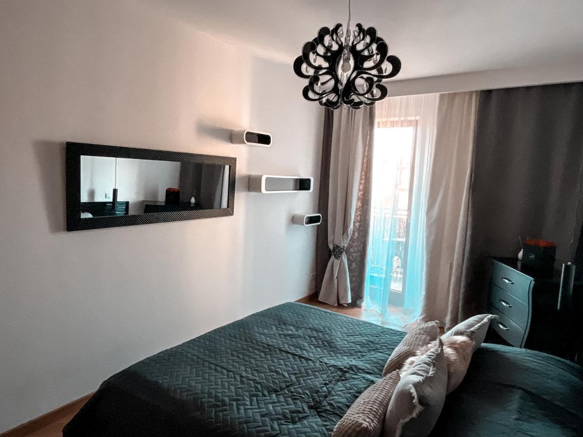 Apartament Solna 80 - Centrum Miasta Z Podziemnym Garazem Kielce Exteriör bild